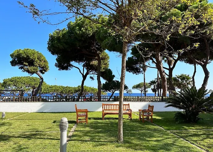 Seafront - Costa Brava Апартаменты Бланес